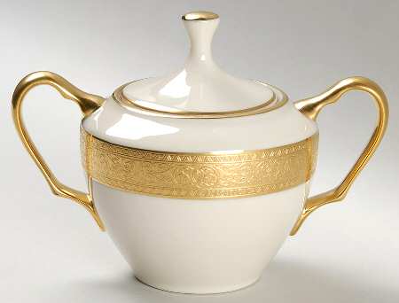 Westchester Sugar Bowl & Lid