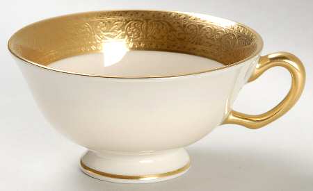 Westchester Footed Cup