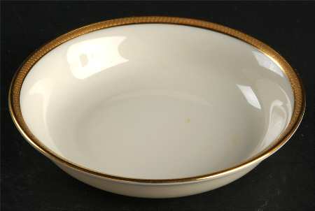 Windsor (Gold Backstamp) Fruit/Dessert (Sauce) Bowl