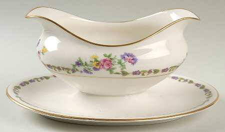 Doris Gravy Boat with Attached Underplate