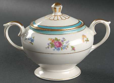 Elizabeth Leigh Sugar Bowl & Lid