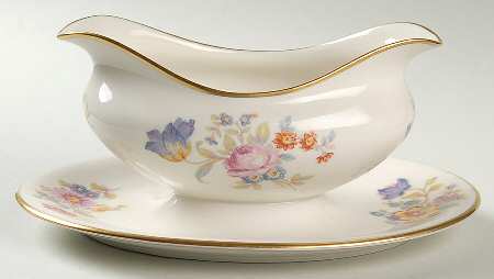 Linda Lee Gravy Boat with Attached Underplate