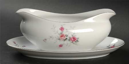 Petite Rose Gravy Boat with Attached Underplate