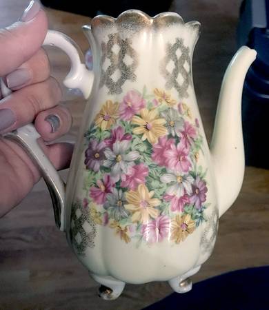 Cosmos Coffee Pot No Lid