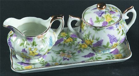 Lilac Chintz Mini Creamer & Sugar with Lid & Tray