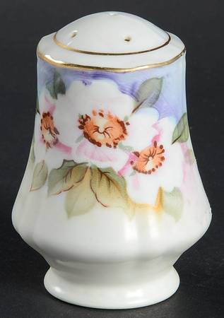 Magnolia Pepper Shaker by Lefton