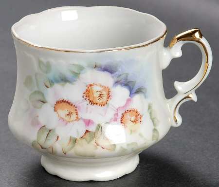 Magnolia Footed Cup