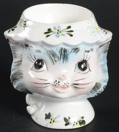 Miss Priss Single Egg Cup