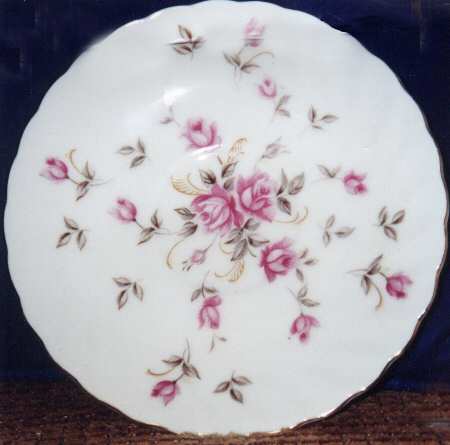 Moss Rose Saucer