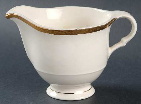 Belvedere (Candle Light) Creamer