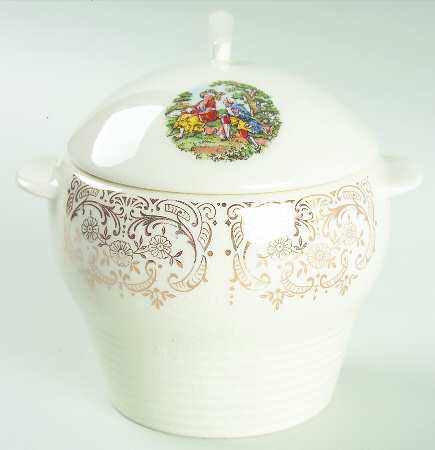 Chantilly (Fil #1TS284) Sugar Bowl & Lid
