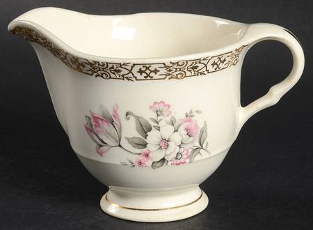 Masterpiece Creamer