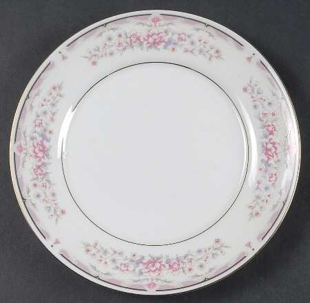 Donna (Gold Verge) Salad Plate
