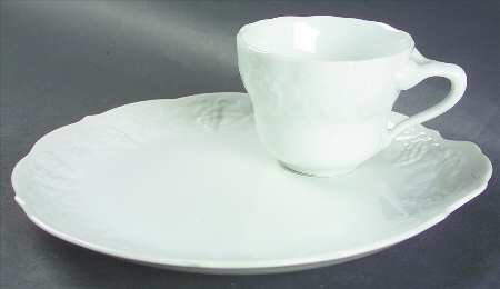 White Champagne Snack Plate & Cup Set