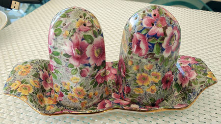 Briar Rose (3 Pc) Salt & Pepper Tray Set