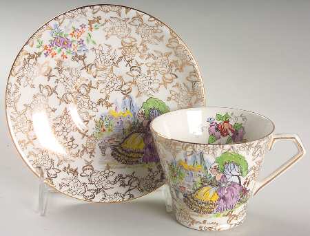 Pompadour Flat Cup & Saucer Set