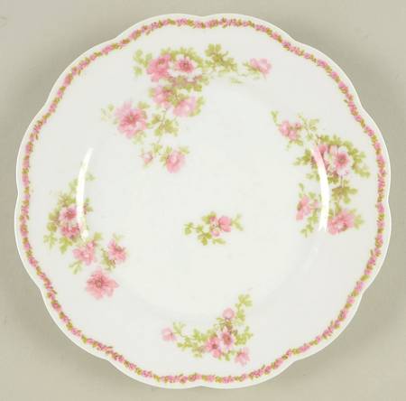 LNT37 Salad Plate by Lanternier