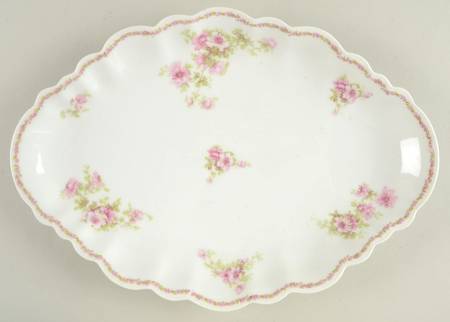 LNT37 14" Oval Serving Platter by Lanternier