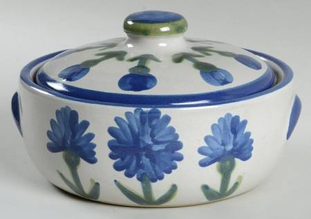 Bachelor Button 1 Qt Round Covered Casserole