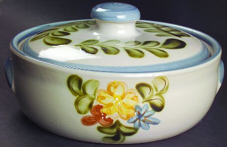 Country Flower Blue 2 Qt Round Covered Casserole