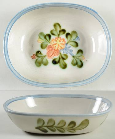 Country Flower Blue 9" Oval Vegetable Bowl