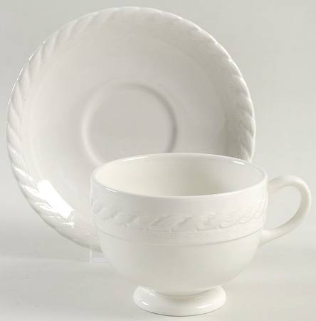 Clearwater Footed Cup & Saucer Set