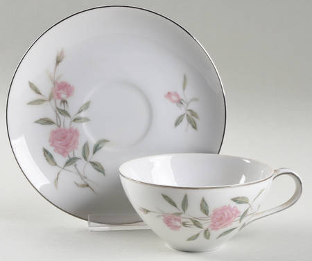 Perfection Footed Cup & Saucer Set by Lynnbrooke