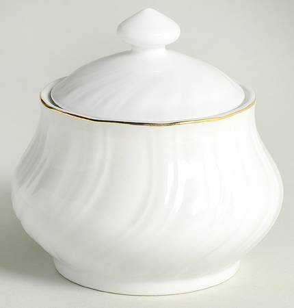 Royal Gold Sugar Bowl & Lid