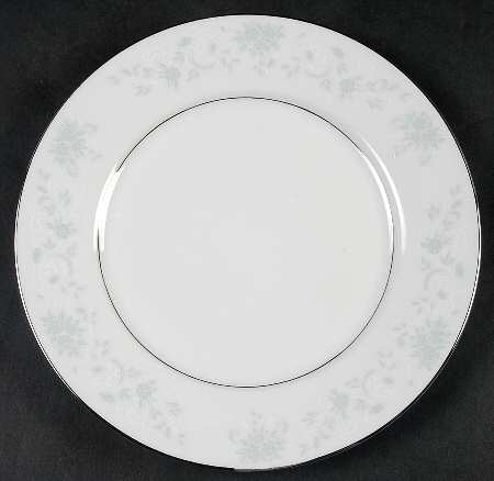 Annie Salad Plate