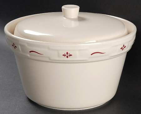 Woven Traditions Red 2 Qt Round Covered Casserole