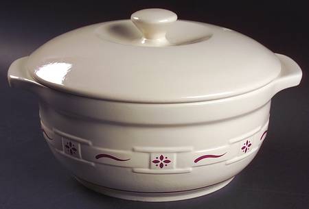 Woven Traditions Red 4 Quart Round Covered Casserole