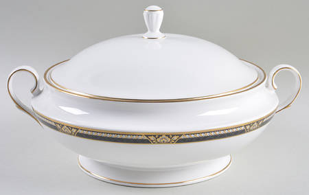 Golden Dynasty (White Background) Round Covered Vegetable