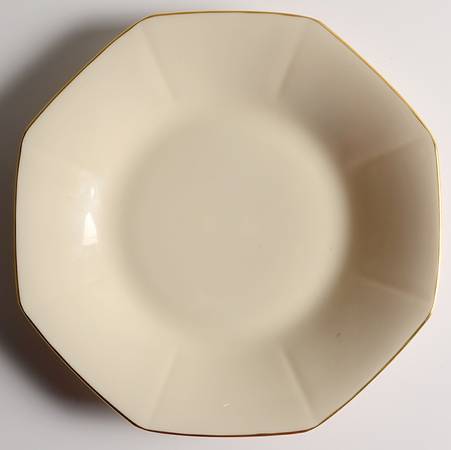 L26 11" Octagonal Serving Platter