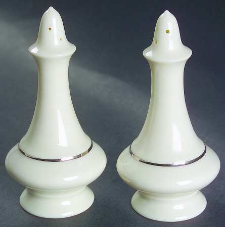 Regency Collection Salt & Pepper Set
