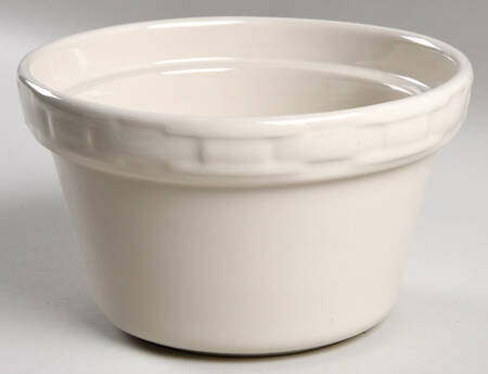Woven Traditions Ivory 1 Qt Round Casserole No Lid
