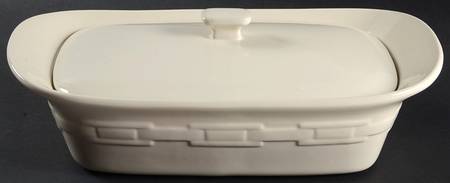 Woven Traditions Ivory 2.75 Quart Rectangular Casserole with Lid