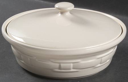 Woven Traditions Ivory 1 Qt Round Covered Casserole