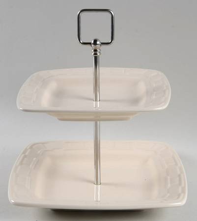 Woven Traditions Ivory 2 Tiered Serving Tray (Sq Luncheon & Bread&Butter)