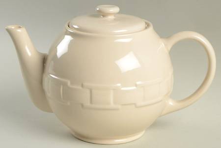 Woven Traditions Ivory Teapot & Lid by Longaberger