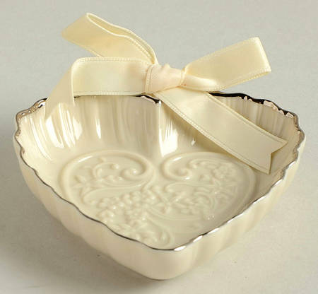 Wedding Promises Collection 3" Heart Shaped Bowl