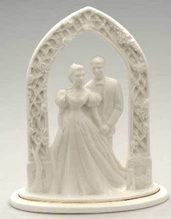 Wedding Promises Collection Bride and Groom Cake Topper