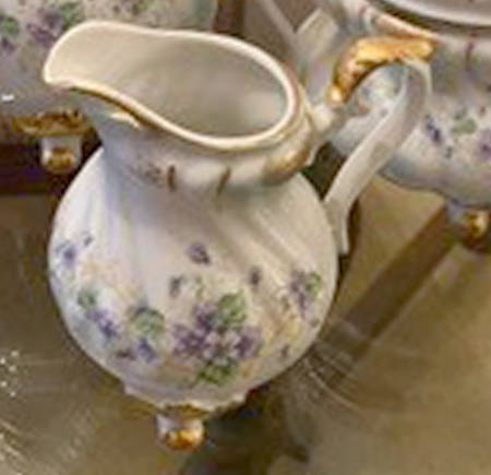 1376v Creamer