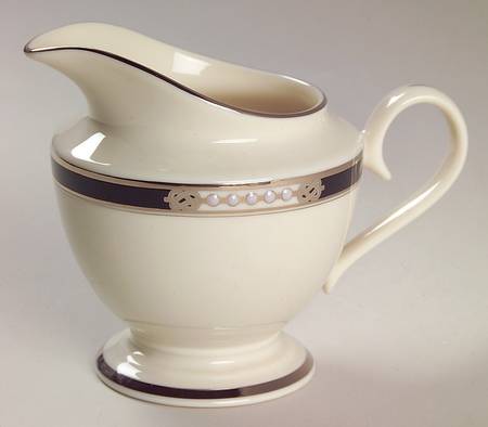 Hancock Platinum (Ivory) Creamer
