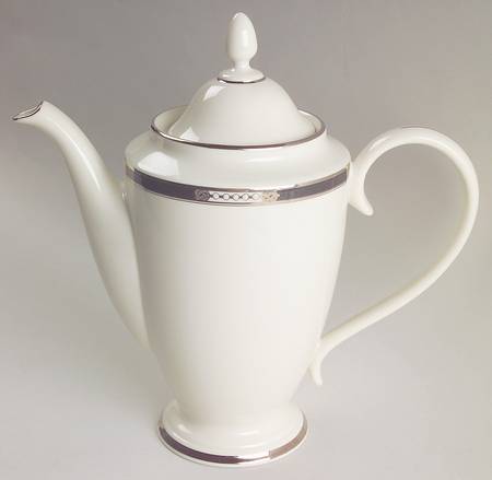Hancock Platinum (Ivory) Coffee Pot & Lid