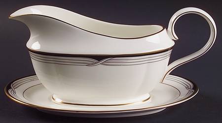 Erica (Japan Backstamp Mark) Gravy Boat & Underplate