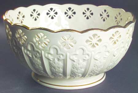 Fleur De Lis Collection 10" Pierced Round Bowl