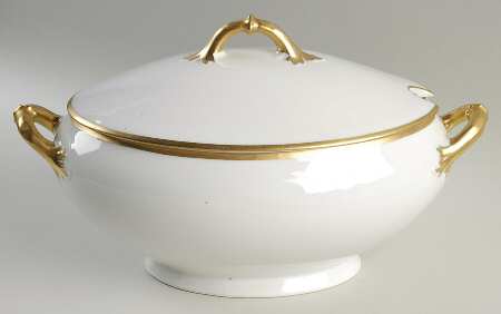 LAV28 Oval Covered Vegetable