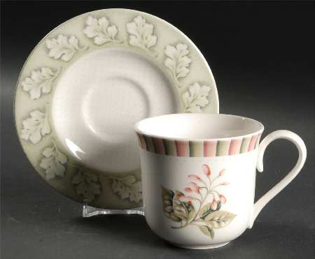 Herbal Garden Flat Cup & Saucer Set