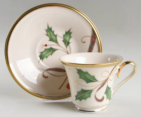 Holiday Nouveau Gold Accent Footed Cup & Saucer Set