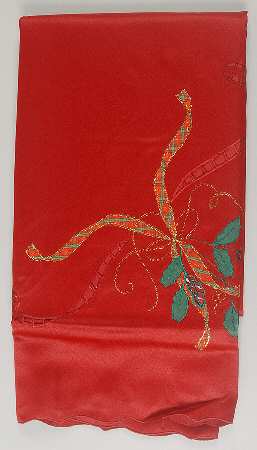 Holiday Nouveau Gold 52" X 70" Oblong Tablecloth